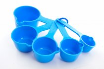 MEASURING CUPS SET