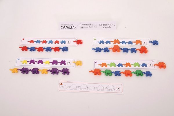 CONNECTING CAMELS SEQUENCING CARDS