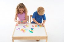 SILISHAPES LINKING PEOPLE