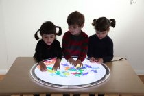 SILISHAPES LINKING PEOPLE