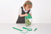 NATURE EXPLORING KIT