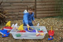 CLEAR SAND AND WATER TRAY