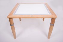 WOODEN LIGHT TABLE