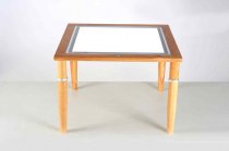 WOODEN LIGHT TABLE