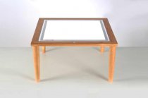WOODEN LIGHT TABLE