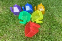 TRANSLUCENT COLOUR FUNNELS