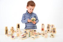 WOODEN COMMUNITY PEOPLE BLOCKS