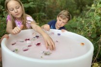 SENSORY MOOD DISCOVERY TABLE