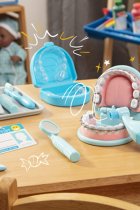 Melissa & Doug Dentist kit -Super Smile