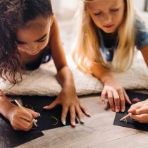 Melissa and Doug Deluxe Combo scratch art set